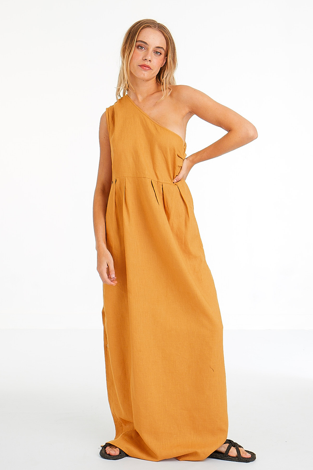 ROBE TRIBORD NOISETTE