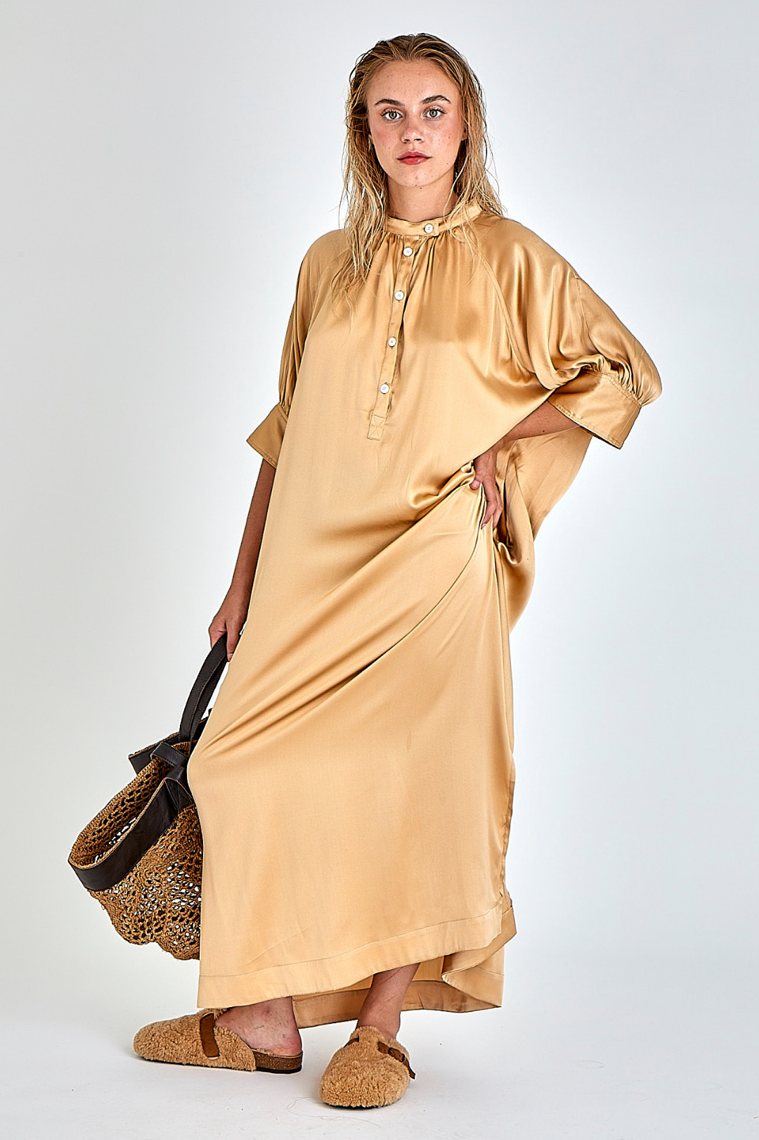 ROBE VEDETTE SABLE BEIGE