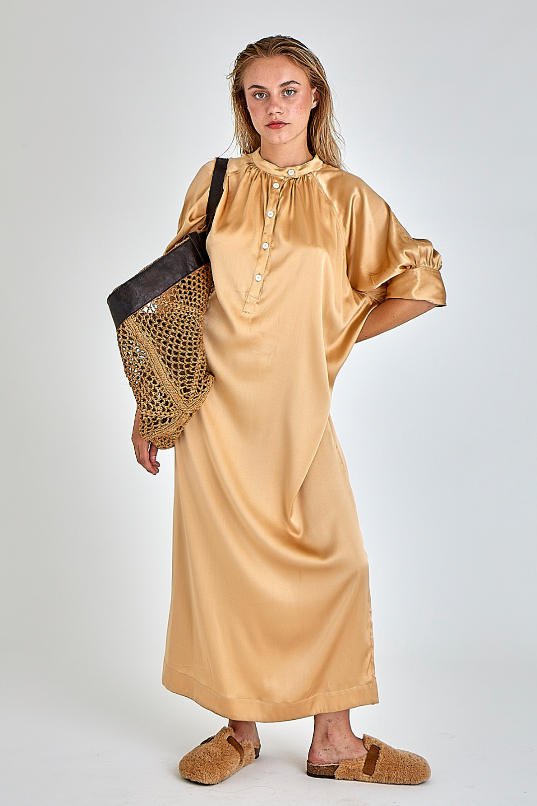 ROBE VEDETTE SABLE BEIGE