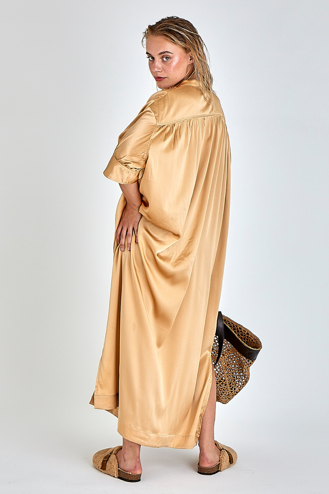 ROBE VEDETTE SABLE BEIGE