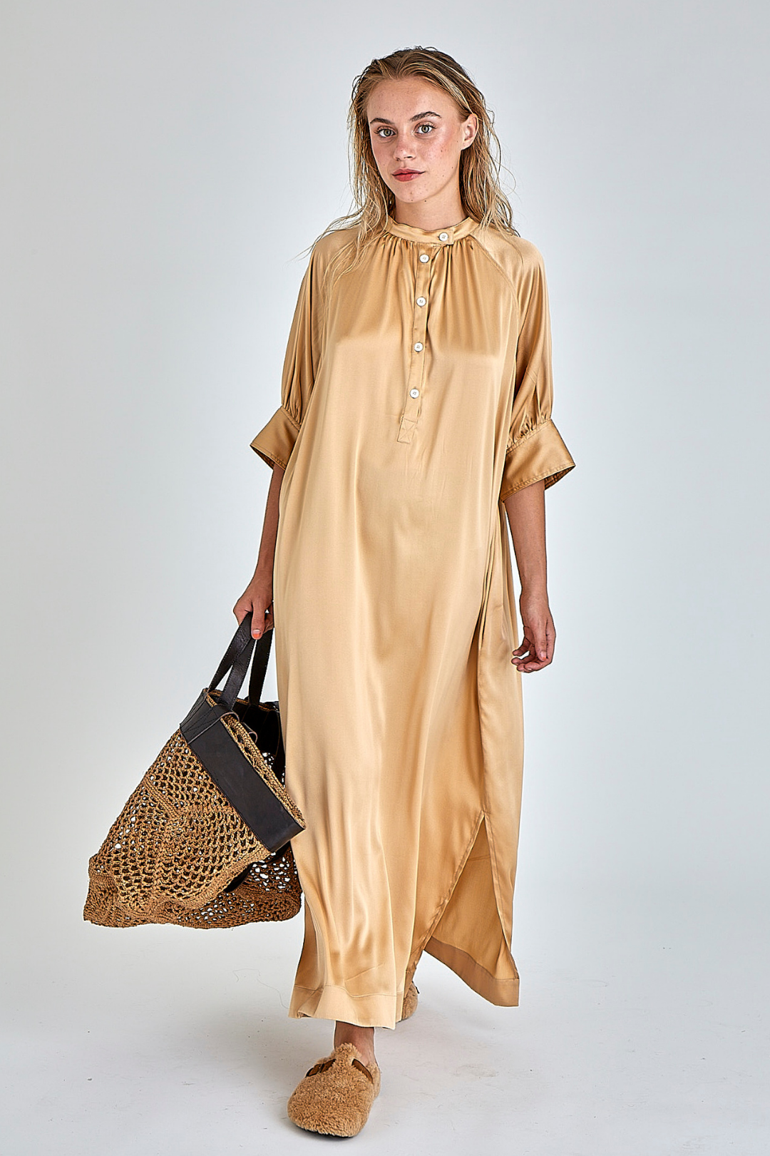 ROBE VEDETTE SABLE BEIGE