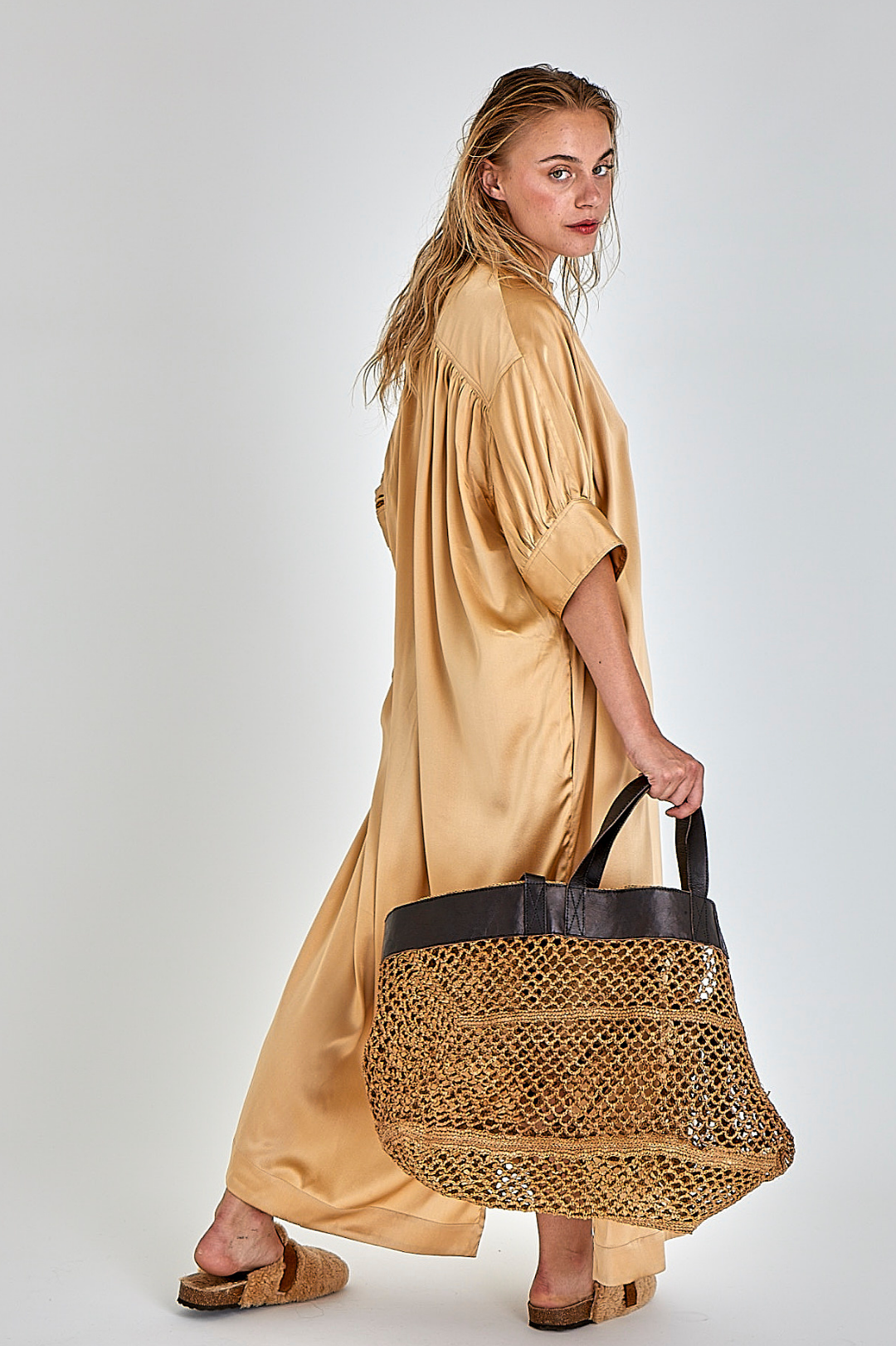 ROBE VEDETTE SABLE BEIGE