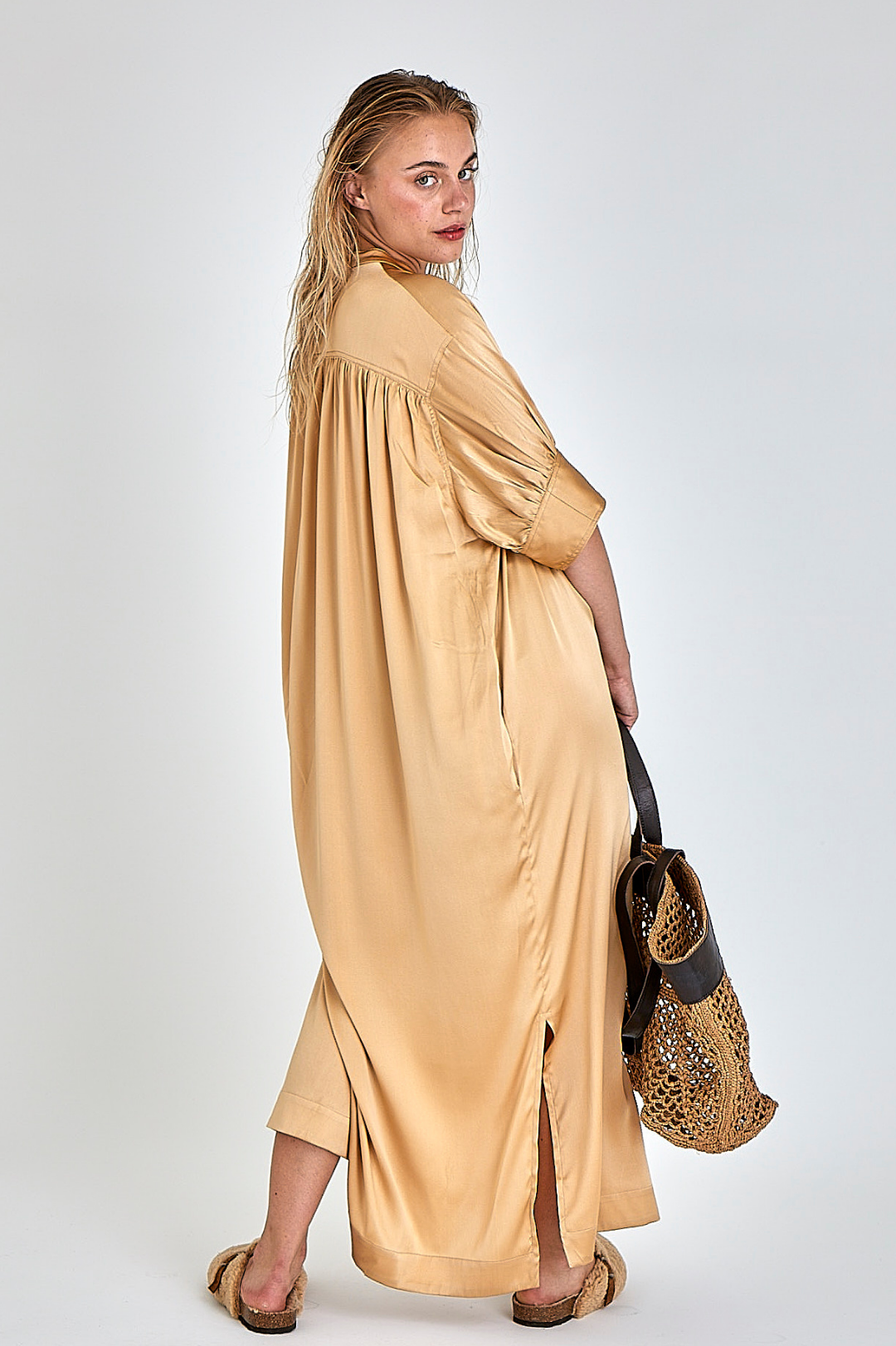 ROBE VEDETTE SABLE BEIGE